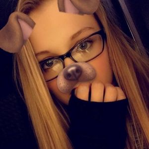 Meet your Posher, Mackenzie